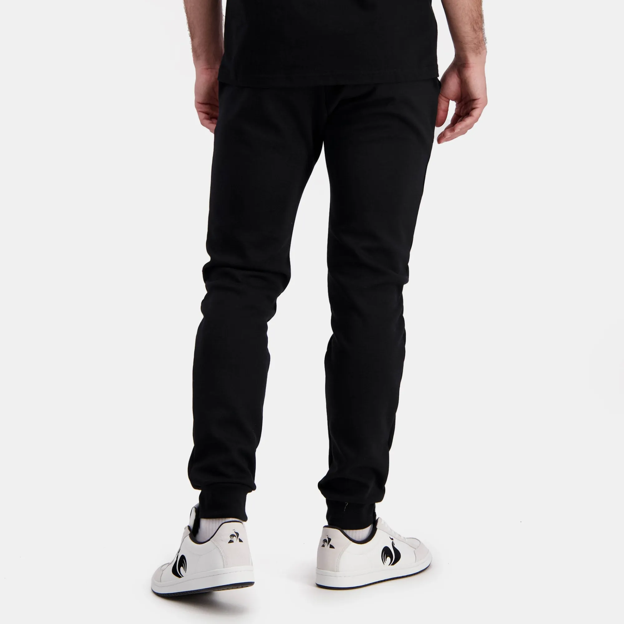 Outlet Essentiels Pantalon Homme Hosen Und Jogginghosen