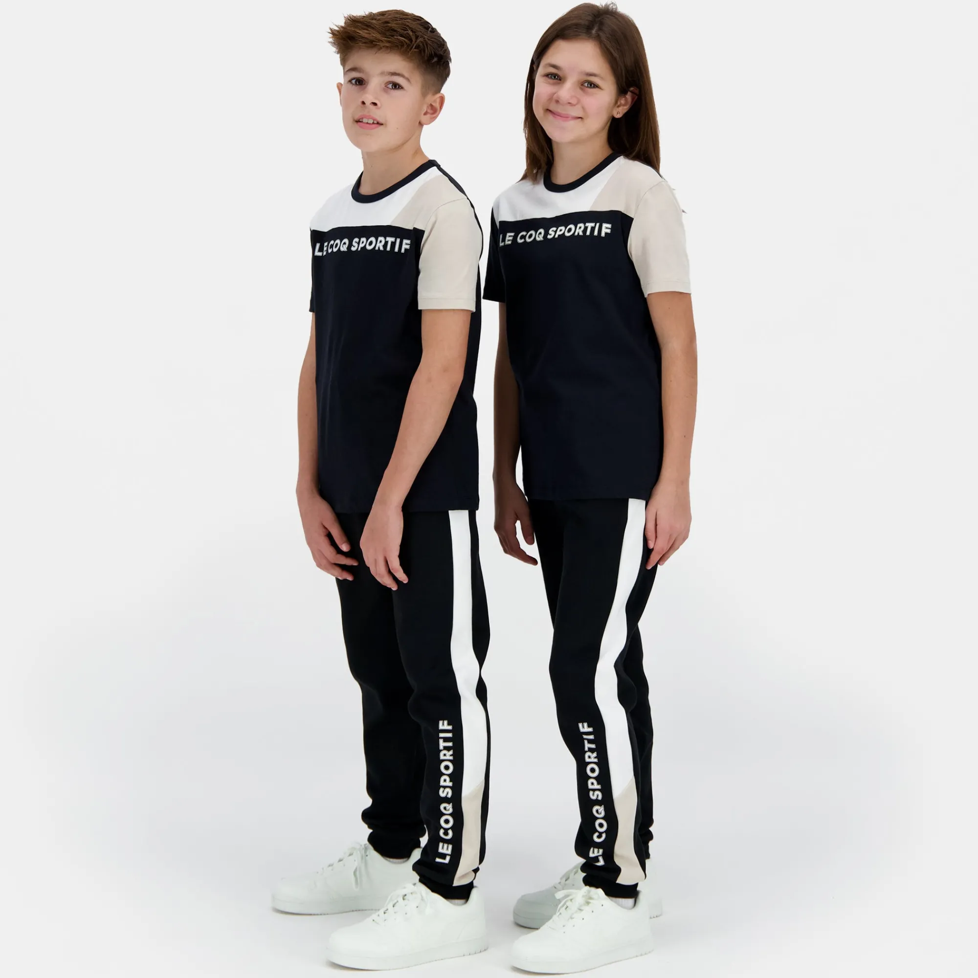 Outlet Essentiels T-shirt ESSENTIELS Enfant Kinder T-shirts