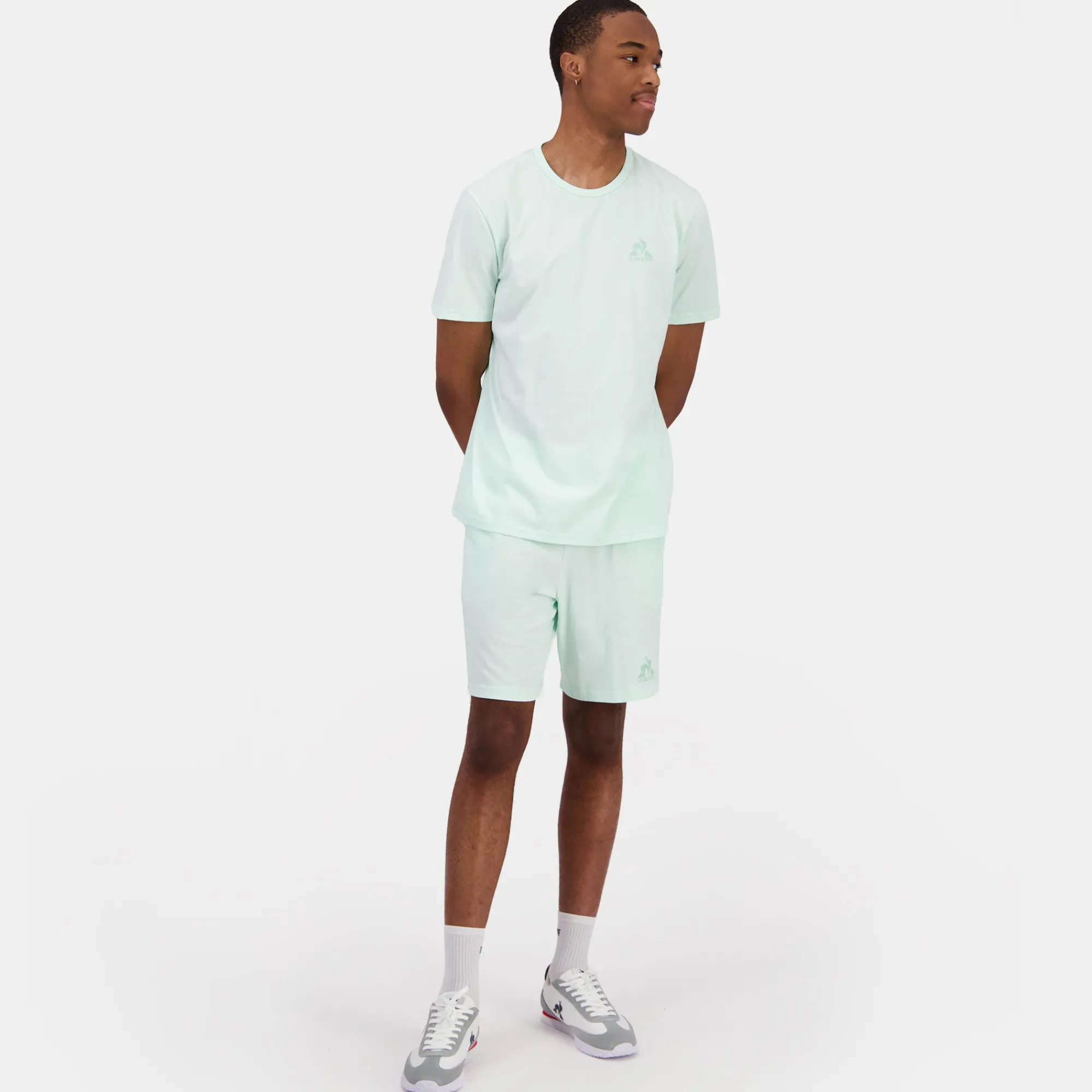 New Essentiels T-shirt Homme T-shirts Und Tops